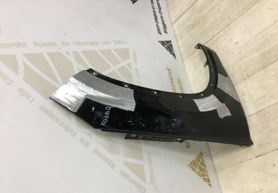 Крыло переднее правое Skoda Kodiaq OEM 565821106