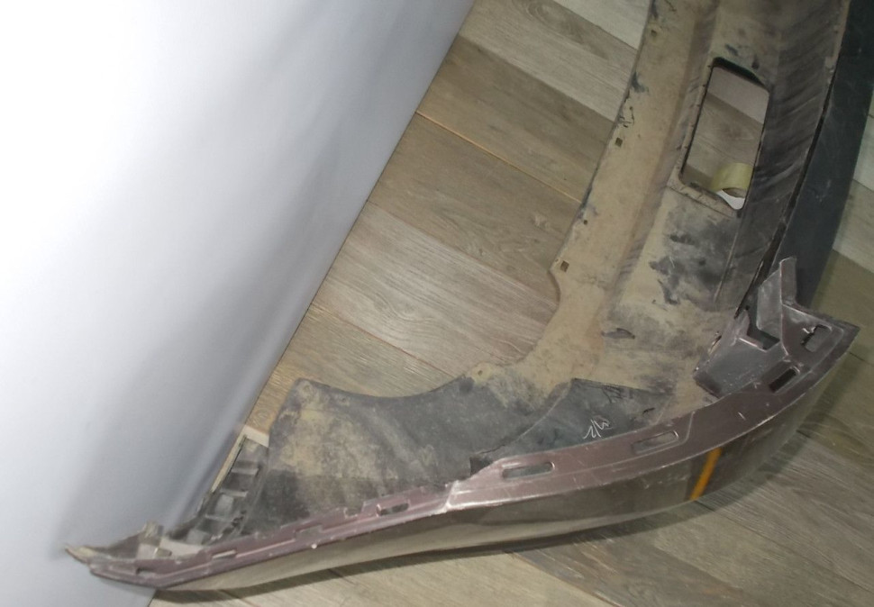 Бампер задний бу Skoda Kodiaq OEM 565807421