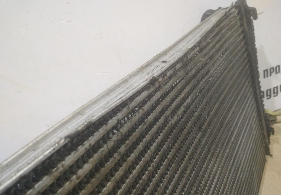 Радиатор интеркулера бу Skoda Octavia A7 OEM 5Q0145803R