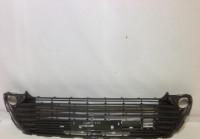 Решетка радиатора Toyota Camry v55 oem 5311233160