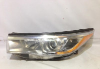 Фара левая  Toyota Highlander 3 oem 8117048A30