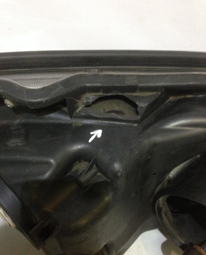 Фара левая Toyota Highlander 3 oem 8117048A30 Фара левая Toyota Highlander 3 oem 8117048A30