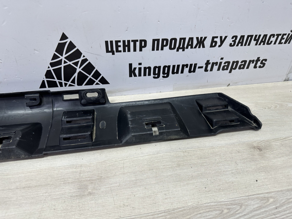 Порог правый бу Renault Sandero Stepway 2 OEM 764266165R Порог правый бу Renault Sandero Stepway 2 OEM 764266165R