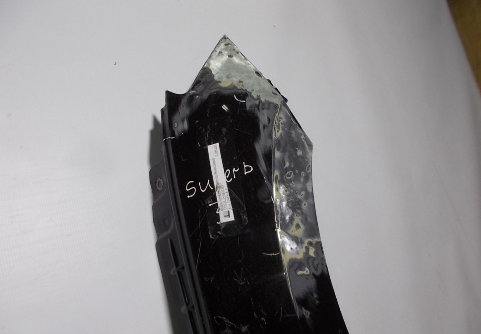 Крыло переднее правое бу Skoda Superb 3 OEM 3V0821106 Крыло переднее правое бу Skoda Superb 3 OEM 3V0821106