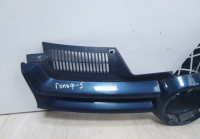Решетка радиатора Volkswagen Golf 5 oem 1k0853655A