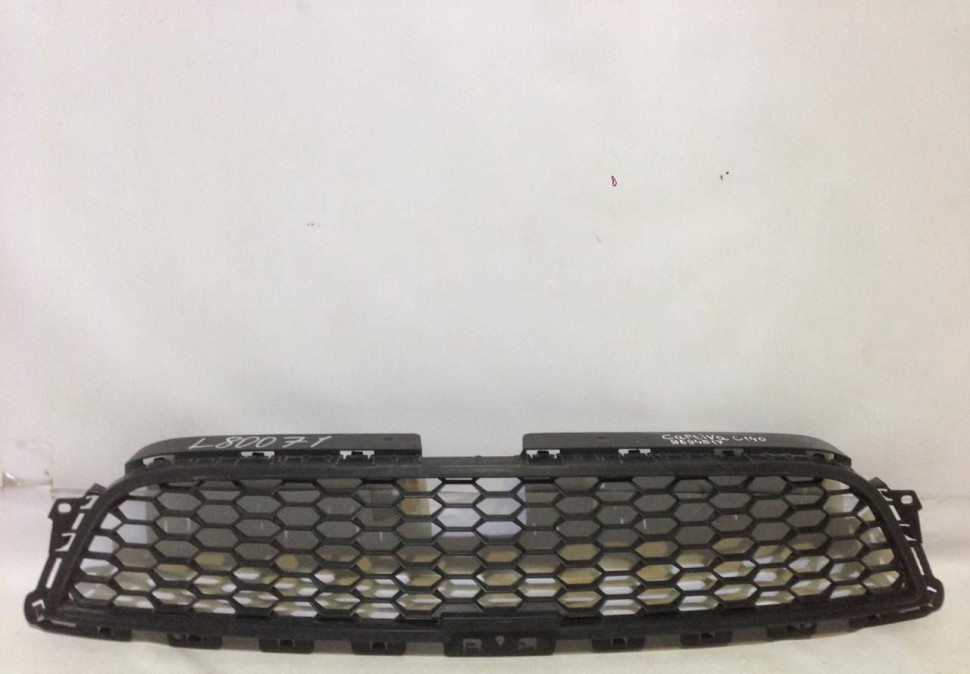 Решетка радиатора Chevrolet Captiva oem  9694517 (СКЛ-3)