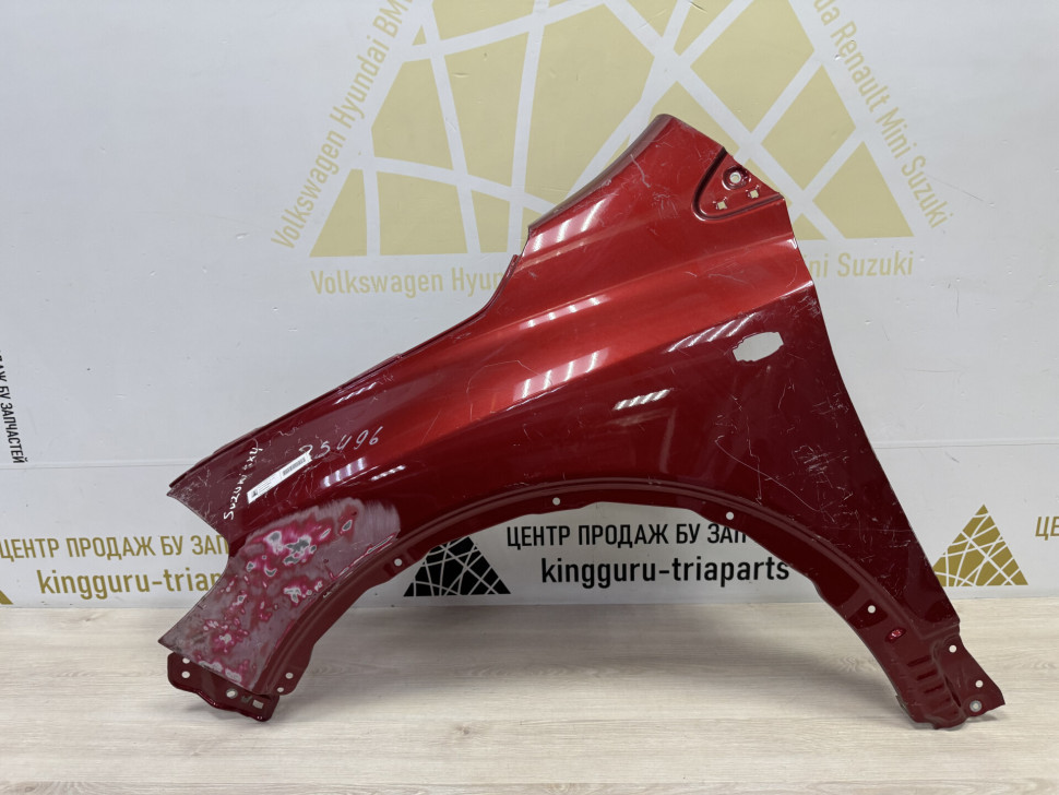 Крыло переднее левое под расширитель для Suzuki SX4 OEM 5771161M10