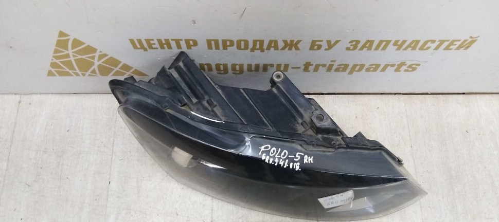 Фара правая Volkswagen Polo 5 09-14 oem 6RU941016