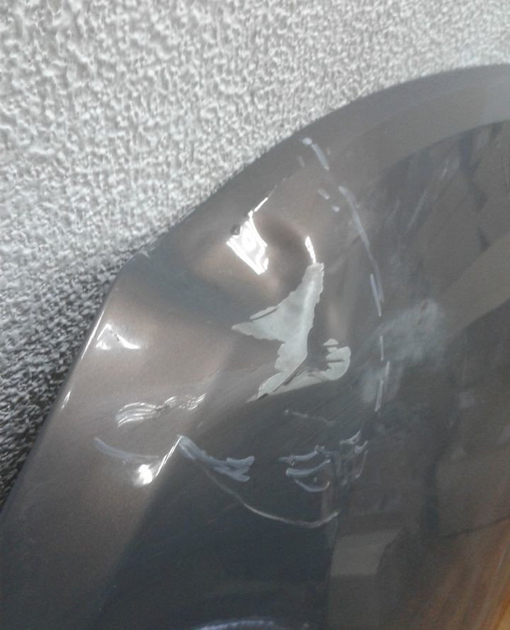 Капот Lada Vesta oem 8450039378 (вмятина) (скл-3)