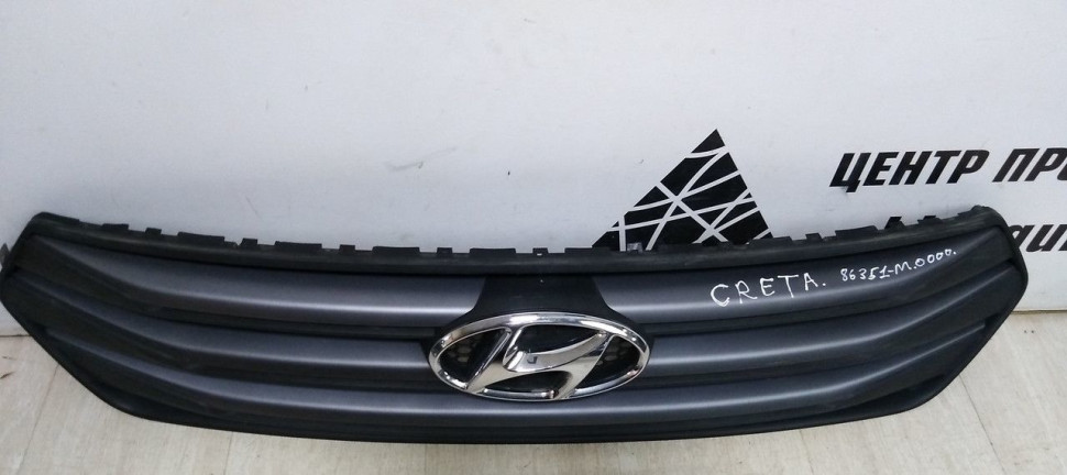 Решетка радиатора Hyundai Creta oem 86350M0000 (скл-3)