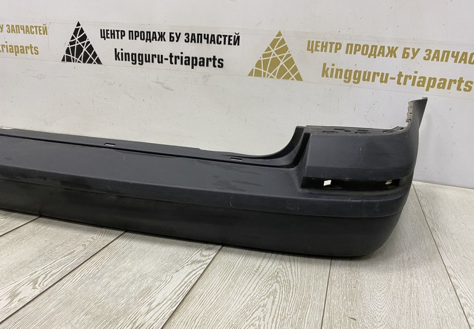 Бампер задний Volkswagen Transporter T6 2015 OEM 7E0807417C Бампер задний Volkswagen Transporter T6 2015 OEM 7E0807417C