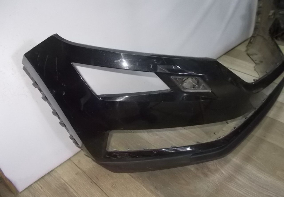 Бампер передний бу Skoda Kodiaq OEM 565807221