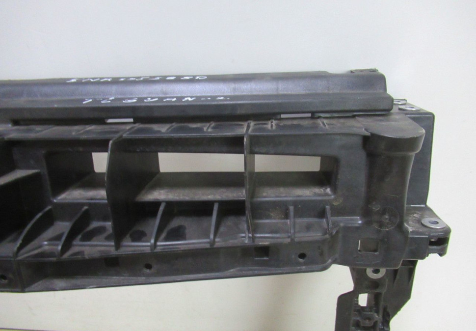 Панель передняя Volkswagen Tiguan 2 oem 5na805588d Панель передняя Volkswagen Tiguan 2 oem 5na805588d