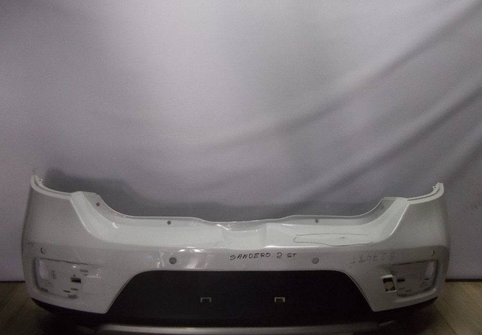 Бампер задний бу Renault Sandero Stepway 2 OEM 850229678R (скл-3)