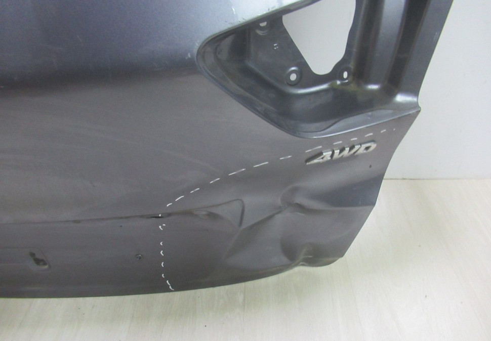 Крышка багажника Hyundai Creta oem 73700M0000 (вмятина)  (скл-3)
