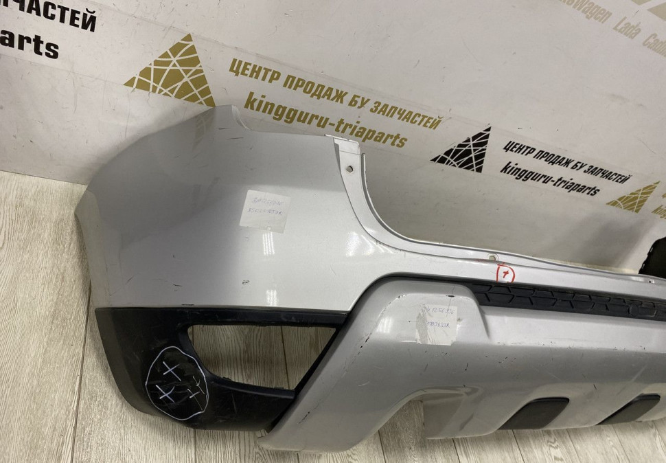 Бампер задний Renault Duster рестайлинг OEM 850225435R