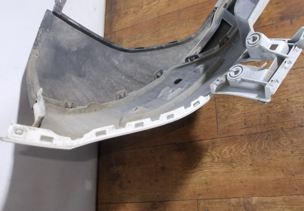 Бампер задний бу Skoda Yeti рестайлинг OEM 5LU807421