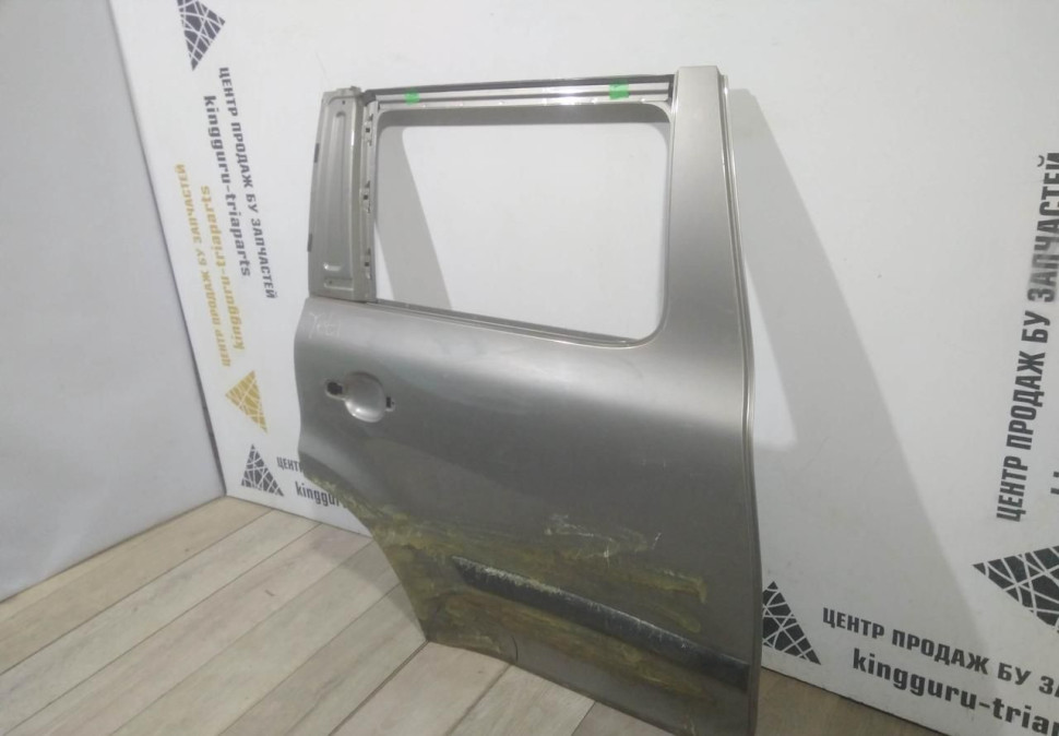Дверь задняя правая бу Skoda Yeti OEM 5L0833052