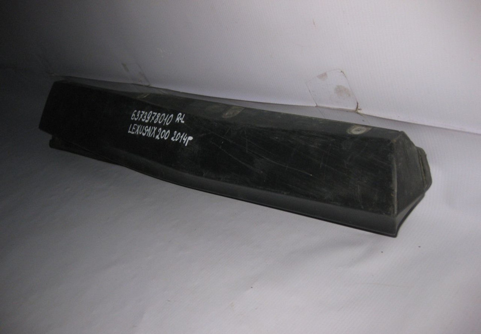 Молдинг двери задний левый Lexus NX 1 (14-17) oem 6373978010 (Скл-3)