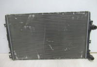 Радиатор охлаждения Volkswagen Jetta 6 OEM 1k0121253aa