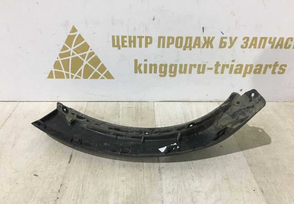 Накладка заднего бампера левая Renault Sandero Stepway 2 2014 oem 850774424R Накладка заднего бампера левая Renault Sandero Stepway 2 2014 oem 850774424R