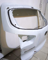 Крышка багажника Kia Sportage 3 oem 737003W010  (Скл-3)