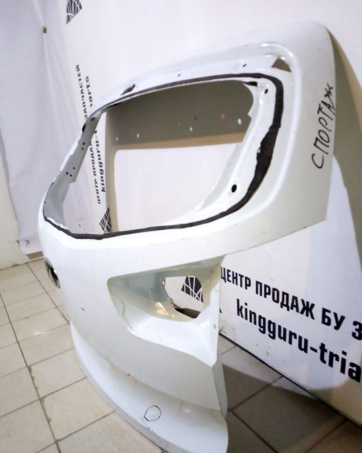 Крышка багажника Kia Sportage 3 oem 737003W010  (Скл-3)