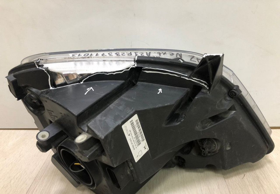Фара левая Gaz Next oem a21r233711013  (слом.часть.корп.)(слом.2креп.) (скл-3)