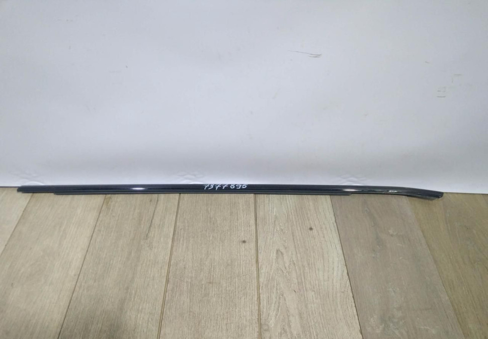 Молдинг стекла передней левой двери бархотка бу BMW X6 F16 OEM 51337377895
