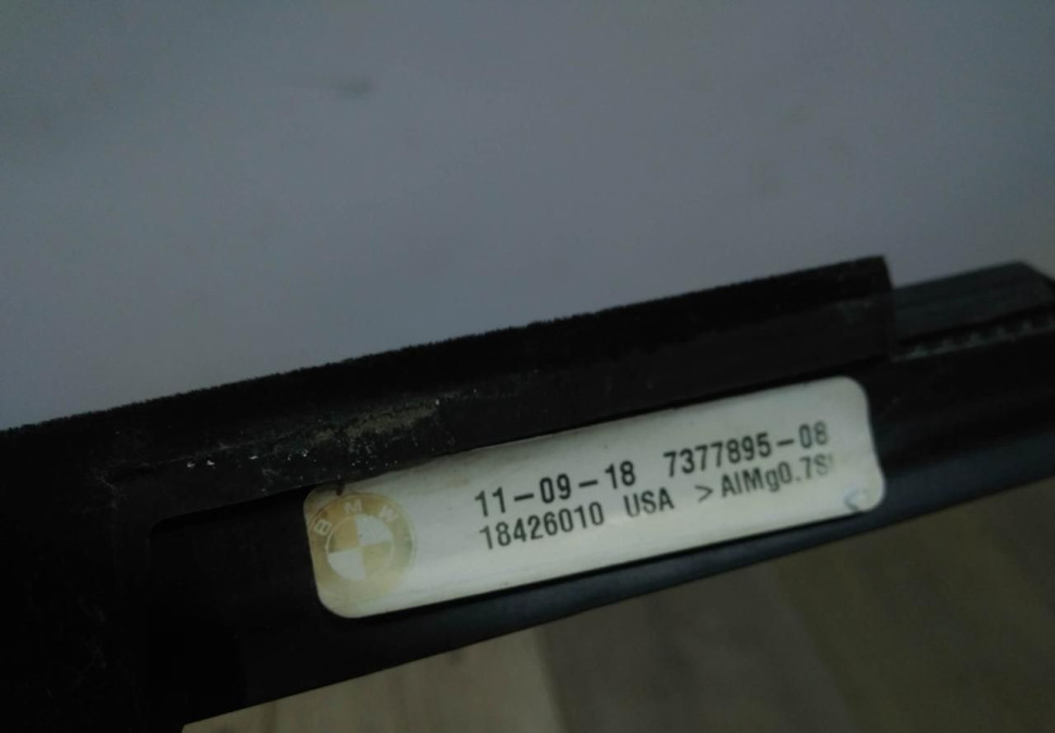 Молдинг стекла передней левой двери бархотка бу BMW X6 F16 OEM 51337377895 Молдинг стекла передней левой двери бархотка бу BMW X6 F16 OEM 51337377895