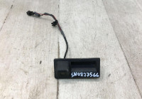 Кнопка открывания багажника с камерой Volkswagen Jetta 6 OEM 5N0827566AB