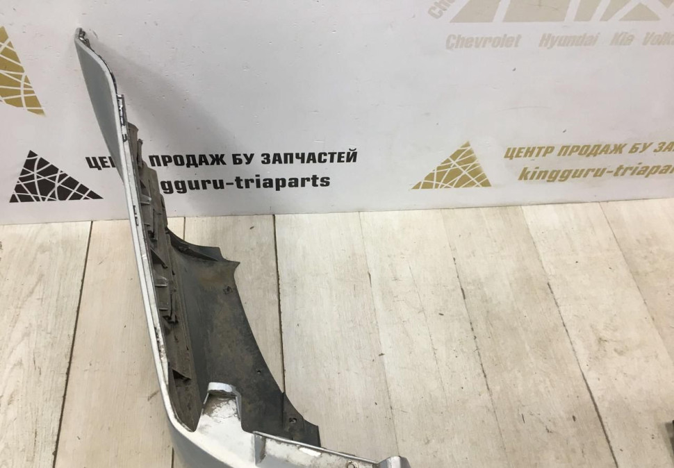 Бампер задний Volkswagen Passat B5 OEM 3B5807378