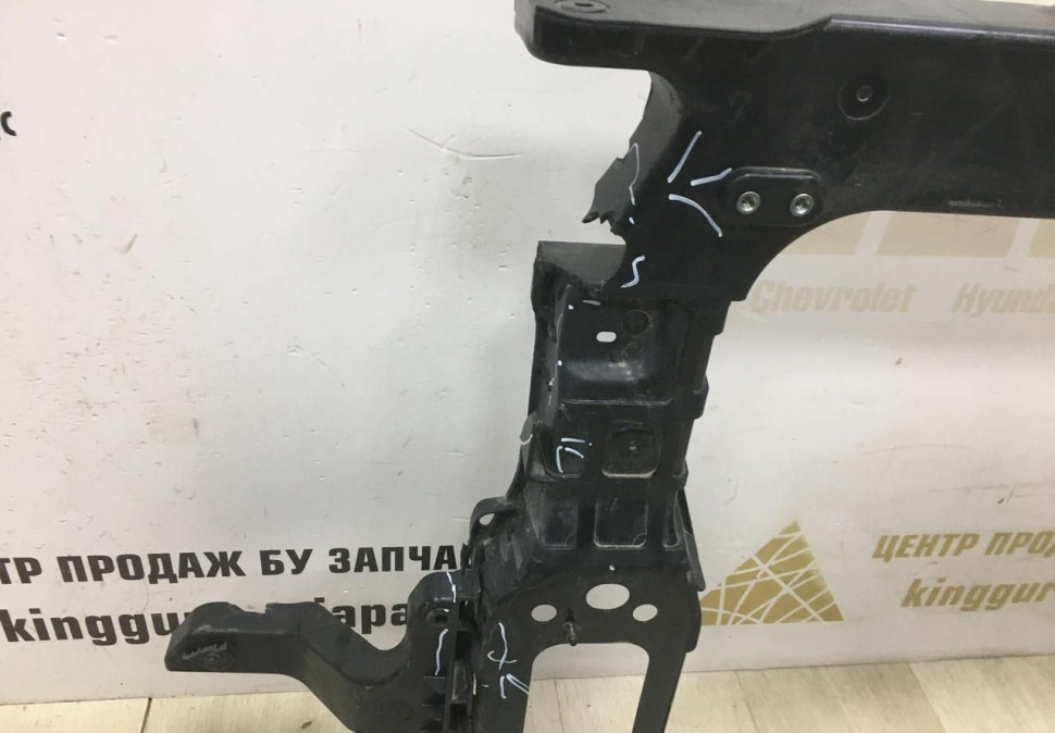 Панель передняя Hyudai Santa Fe 4 2018> oem 64101S1000