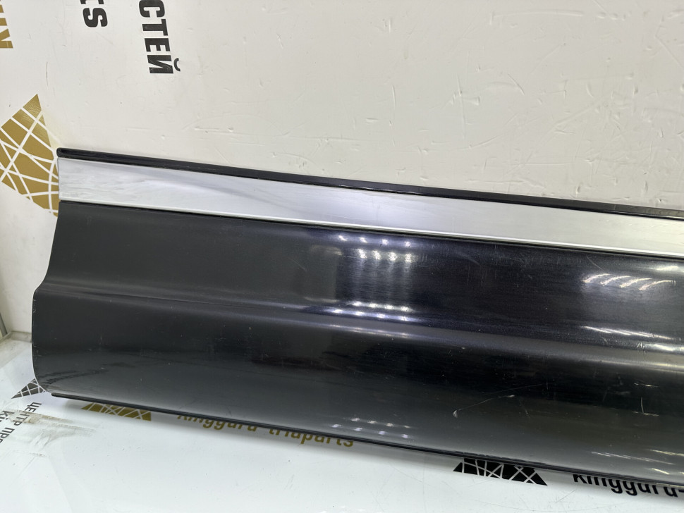 Молдинг двери передний правый Volkswagen Tiguan R-line oem 5n0854940e