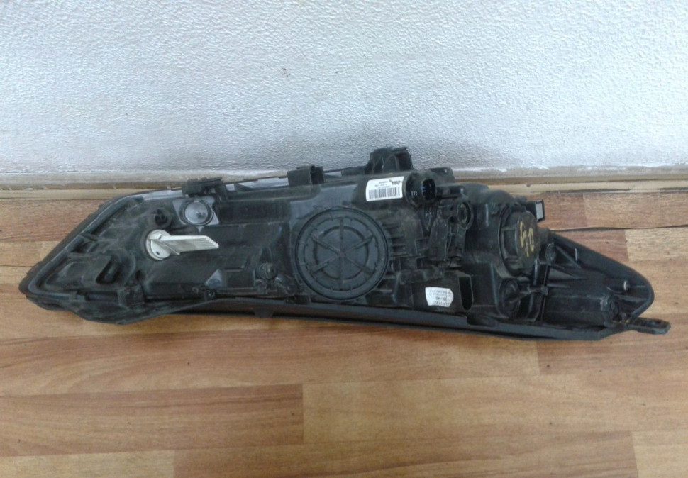 Фара левая Hyundai Tucson 3 галоген oem 92101d7000 Фара левая Hyundai Tucson 3 галоген oem 92101d7000