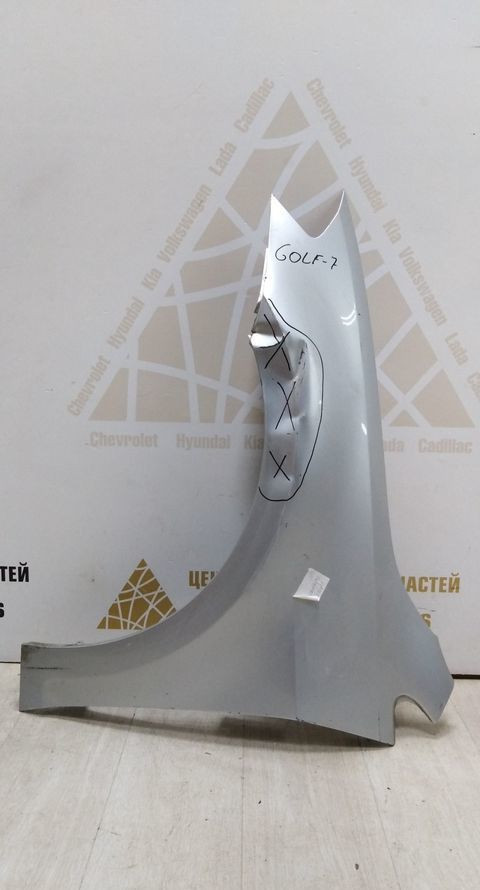 Крыло переднее левое Volkswagen Golf 7 дорест 12-17 oem 5G0821105A