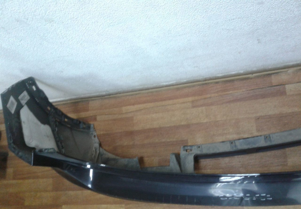 Бампер задний Volkswagen Tiguan 2 oem 5NR807421 (трещина) Бампер задний Volkswagen Tiguan 2 oem 5NR807421 (трещина)