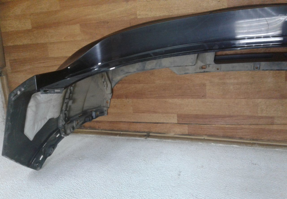 Бампер задний Volkswagen Tiguan 2 oem 5NR807421 (трещина) Бампер задний Volkswagen Tiguan 2 oem 5NR807421 (трещина)