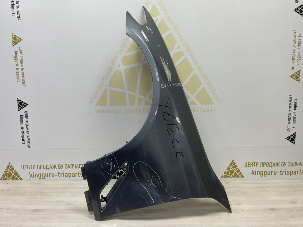 Крыло переднее левое бу BMW 5 G30 OEM 41007443687