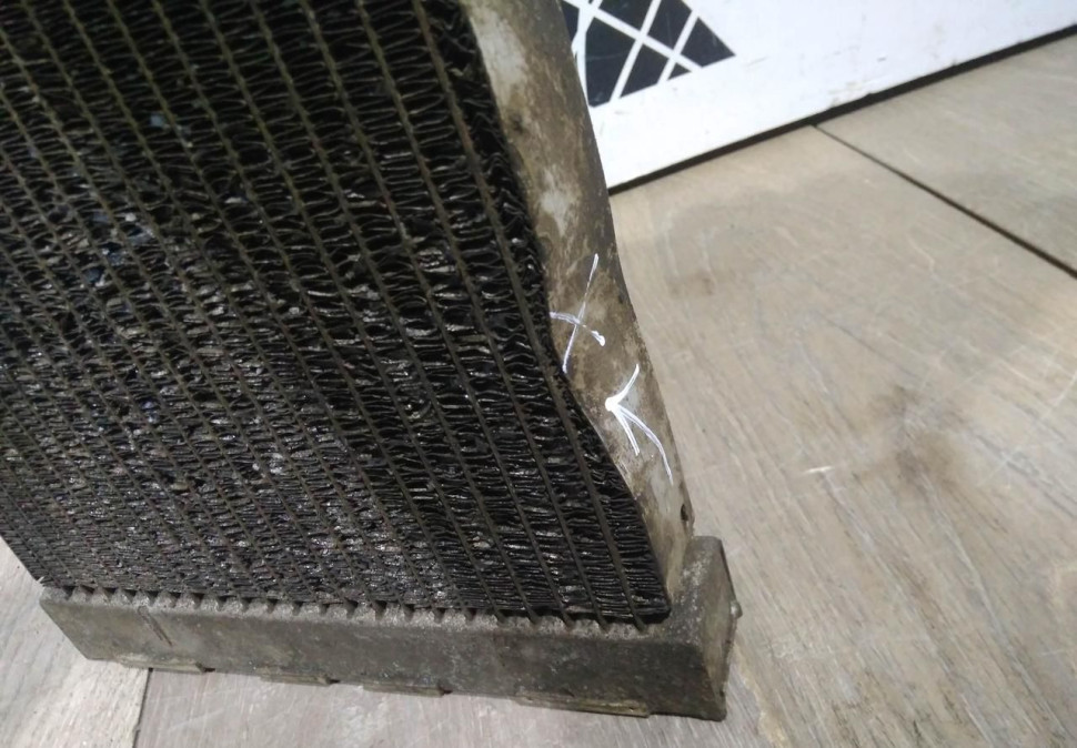 Дополнительный радиатор охлаждения бу BMW X5 F15 (4.0) OEM 17117533477