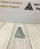 Петли капота левая правая Renault Sandero OEM 8200763871 8200763872