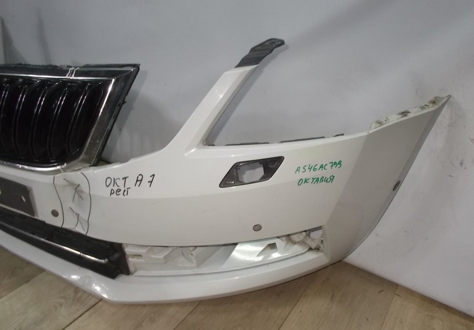 Бампер передний бу Skoda Octavia A7 рестайлинг OEM 5EU807221F (скл-3) Бампер передний бу Skoda Octavia A7 рестайлинг OEM 5EU807221F (скл-3)