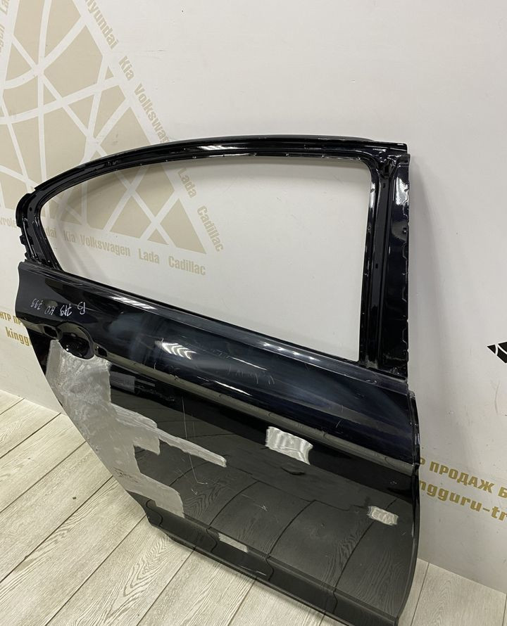 Дверь задняя правая Volkswagen Passat B8 седан 2014 OEM 3G5833056A Дверь задняя правая Volkswagen Passat B8 седан 2014 OEM 3G5833056A