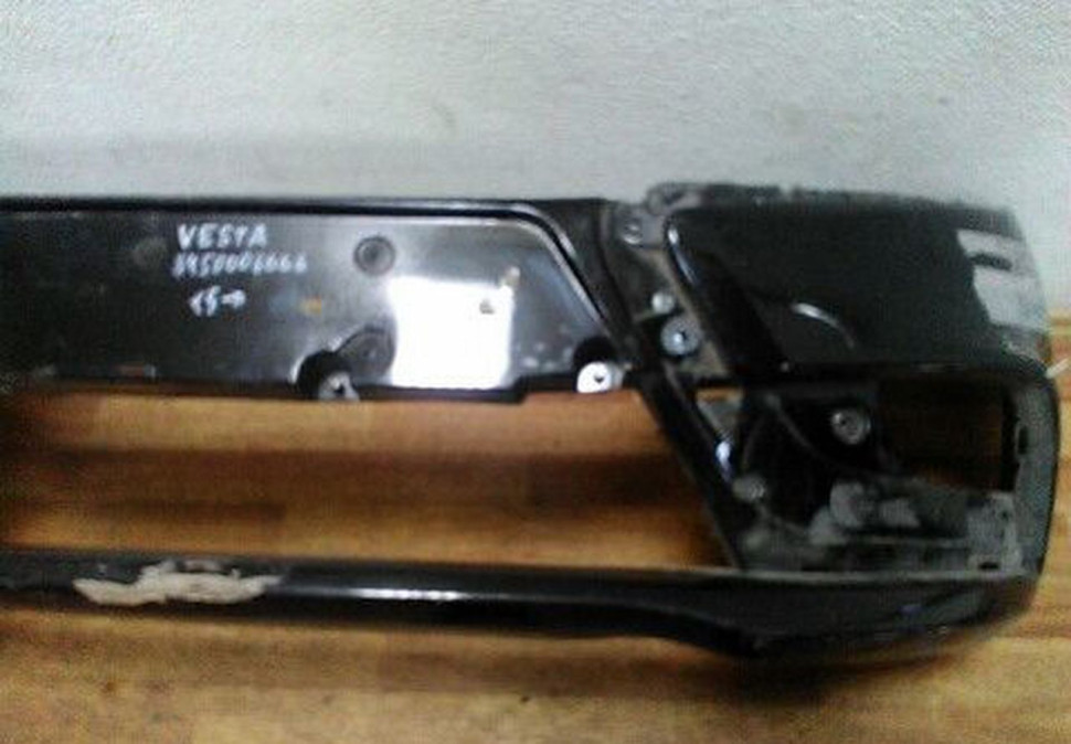 Бампер передний Lada vesta (15>) запаян oem 8450006666 (Скл-3)