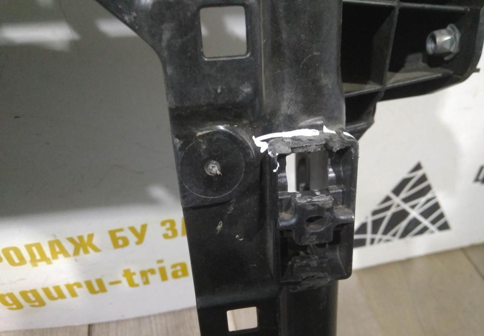 Панель передняя бу Skoda Kodiaq OEM 562805588A