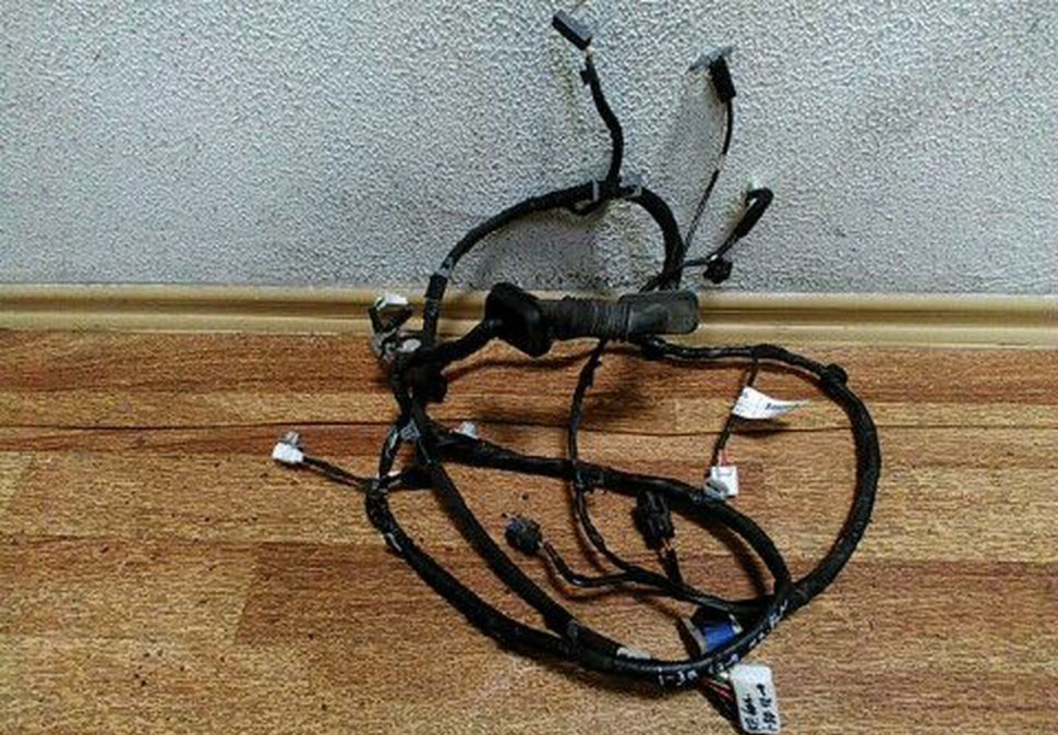 Жгут проводки крышки багажника Hyundai I30 (12>)