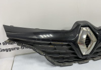 Решетка радиатора Renault Kaptur OEM 623103985R
