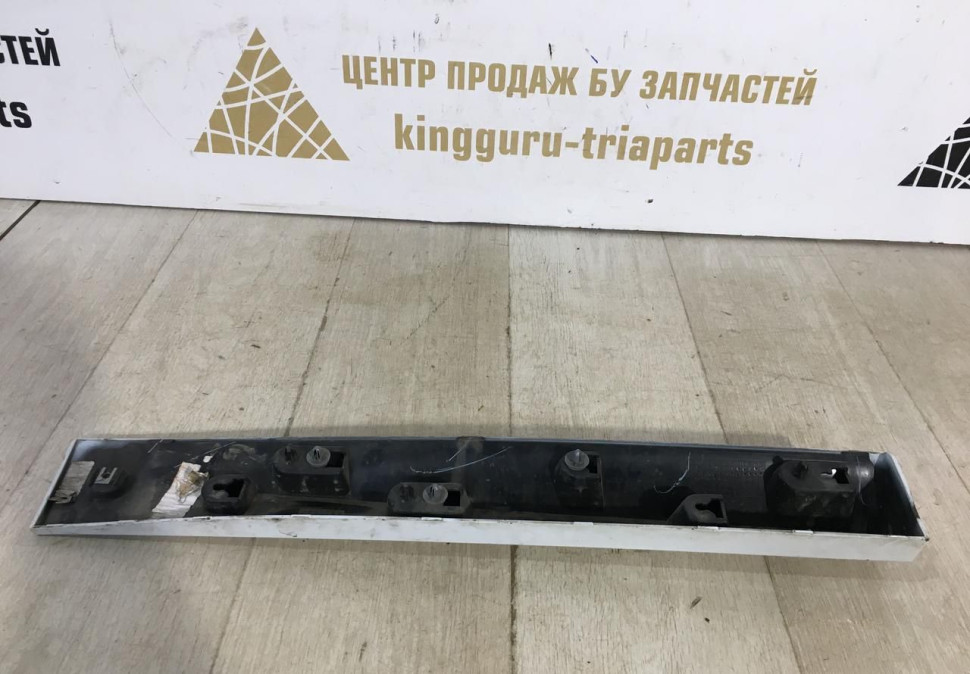 Молдинг двери задний левый BMW X3 G01 M-Pack OEM 51138064797