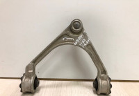 Рычаг передний верхний правый Jaguar XE (15>) oem gx733084