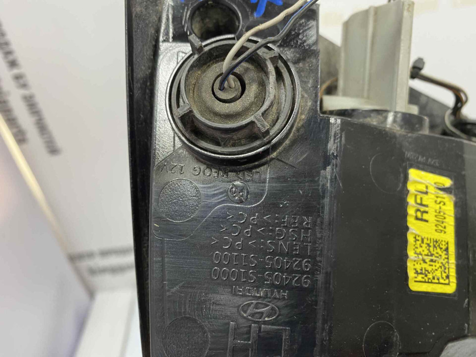 Противотуманный фонарь левый Hyundai Santa Fe 4 2018 oem 92405S1000